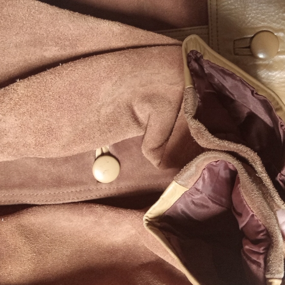 Vintage Leather and Suede Jacket! - Picture 6 of 8